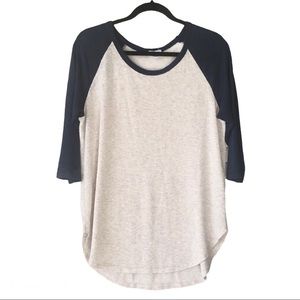 ABOUND Baseball 3/4 Sleeve High Low Top Size XL